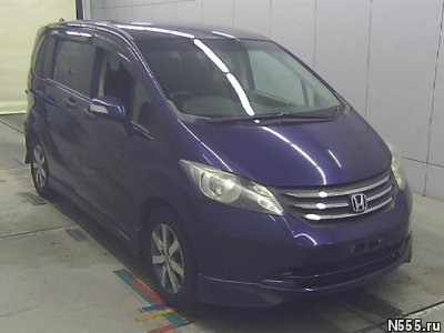 Минивэн 8 мест класса компактвэн Honda Freed кузов GB3